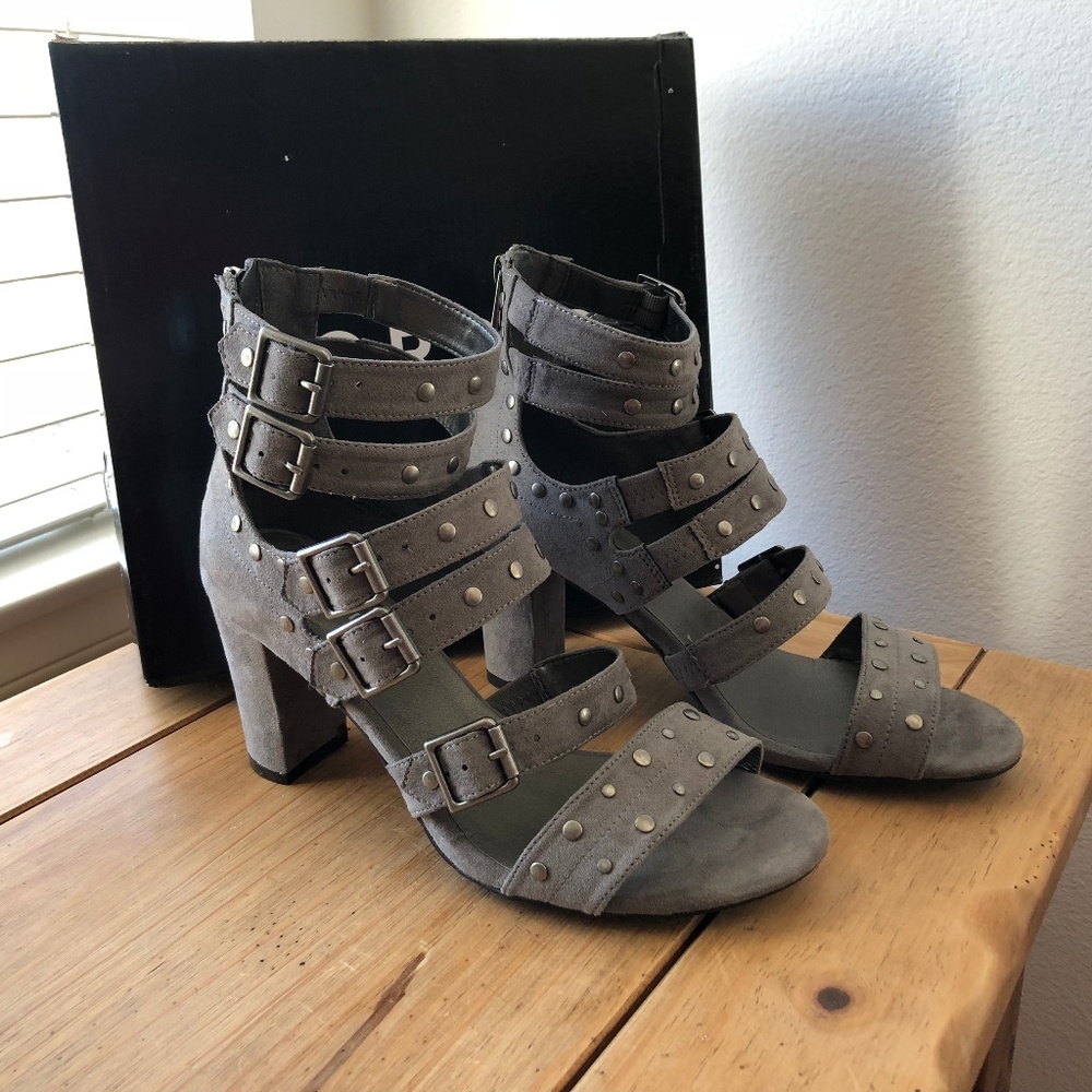 ** SOLDTorrid Grey Strappy Studded Heels 11W NEW - Picture 8 of 8